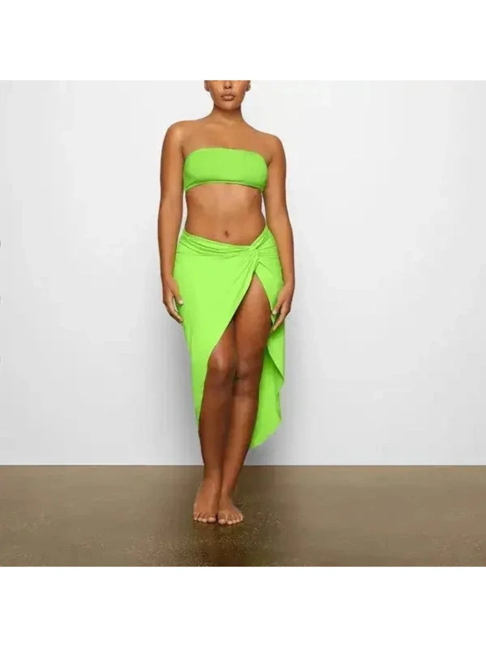 SKIMS Signature Swim Bandeau Bikini Top